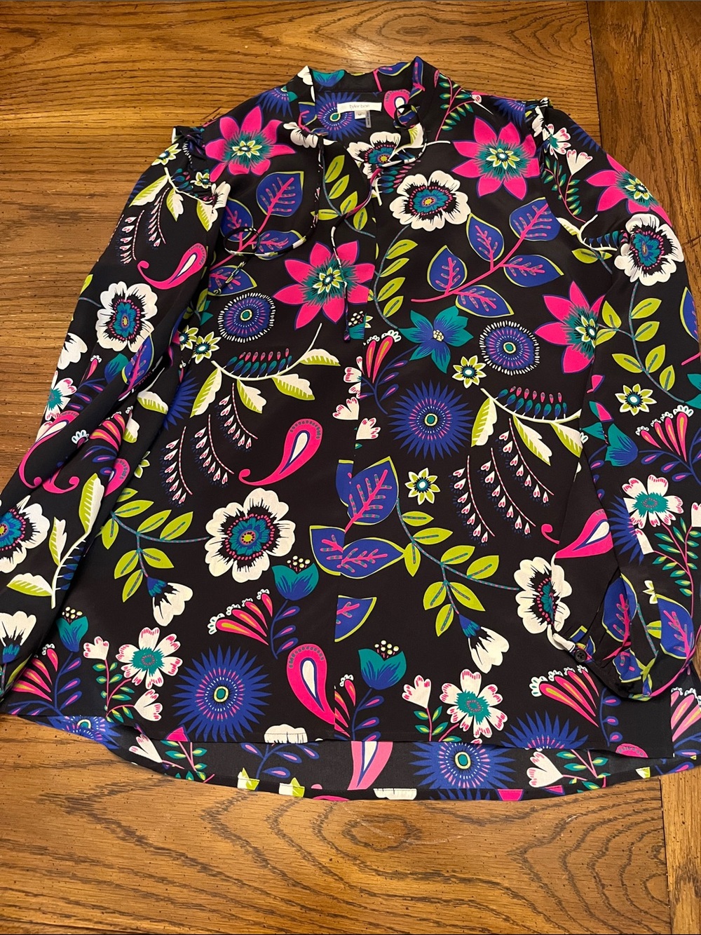 Tyler‎ Boe Maggie Silk Floral Print Black Blouse, size medium